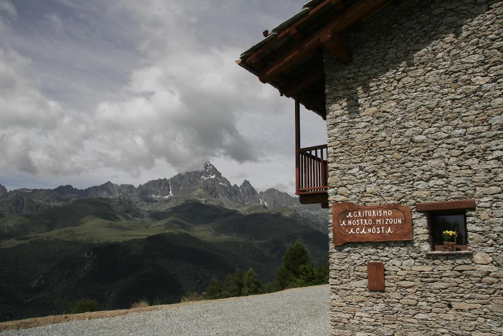 Agriturismo A Nostro Mizoun Ostana Екстер'єр фото