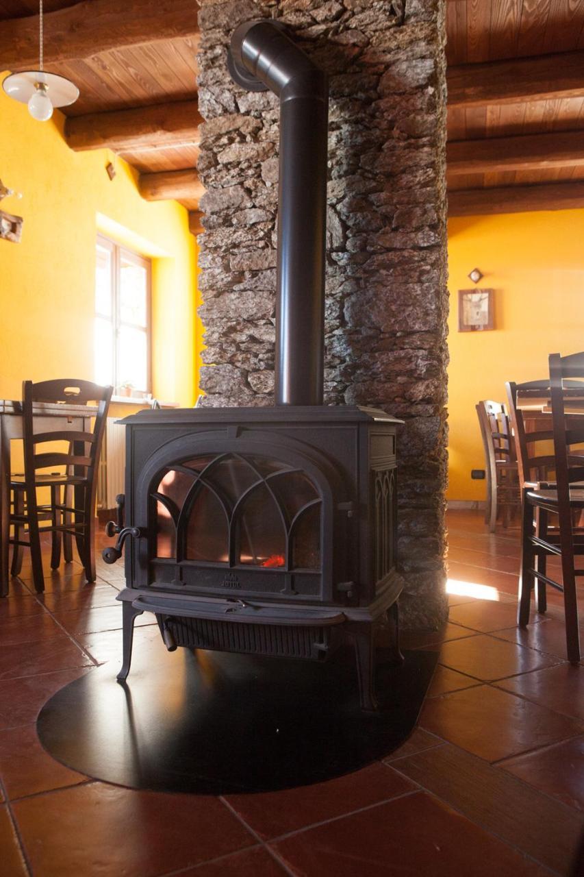 Agriturismo A Nostro Mizoun Ostana Екстер'єр фото