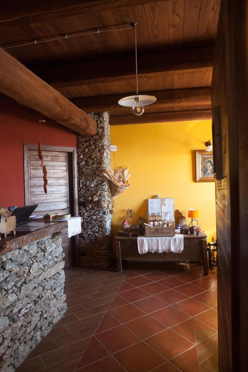 Agriturismo A Nostro Mizoun Ostana Екстер'єр фото